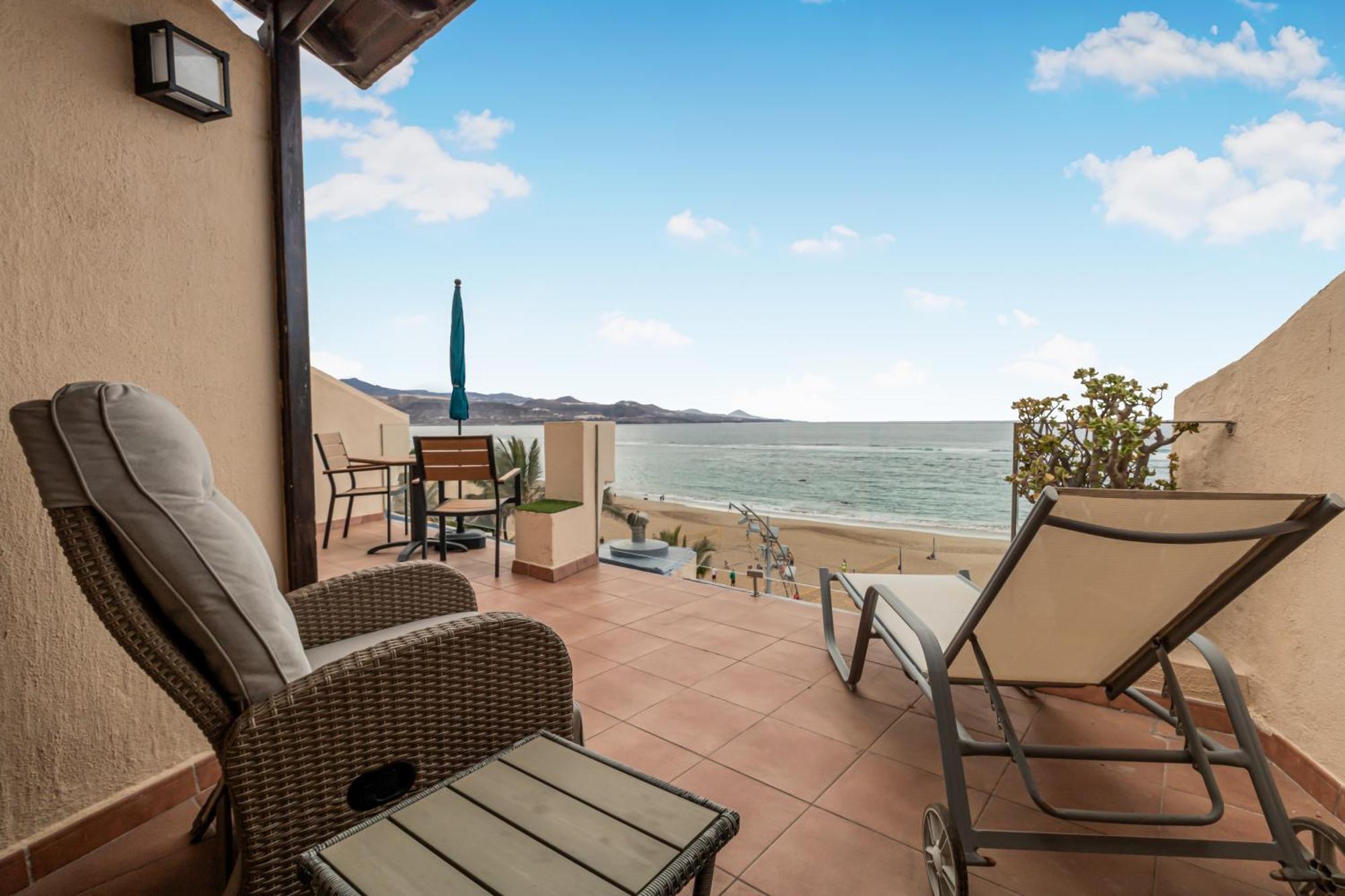 Endless Seaview Canteras